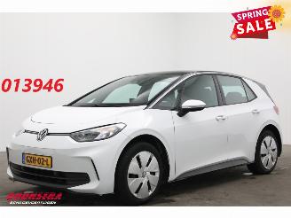 krockskadad bil auto Volkswagen ID.3 Pure Oranje Edition 52 kWh LED ACC Apple/Android LRHZ SHZ 2025/1