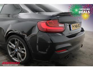 BMW 2-serie Coupé M240i Executive BiXenon Navi Clima Cruise SHZ PDC 147.428 km! picture 7
