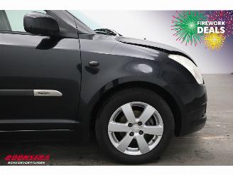 Suzuki Swift 1.3 Shogun 5-DRS Airco Bluetooth 109.026 km! picture 5