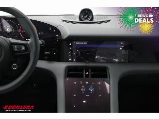 Porsche Taycan 4 93 kWh Pano Bose Sport Chrono ACC Memory 360° 15 km!! picture 7