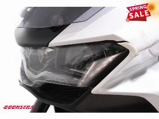 Moto Guzzi  V100 Mandello LED Cruise BY 2023 picture 11