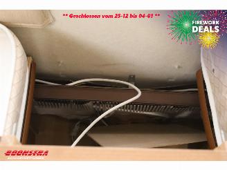 Kabe  Ametist 560 GLE Solar Mover Single Beds picture 10