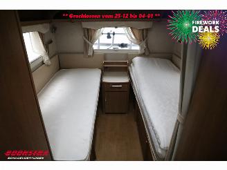 Kabe  Ametist 560 GLE Solar Mover Single Beds picture 16