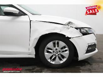 Skoda Octavia Combi 1.0 e-TSI DSG Business Edition Virtual Navi Clima Cruise Camera picture 5