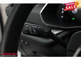 Skoda Octavia Combi 1.0 e-TSI DSG Business Edition Virtual Navi Clima Cruise Camera picture 24