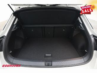 Volkswagen T-Roc 1.0 TSI Goal LED ACC Virtual Clima Camera LRHZ 485 km!! picture 28