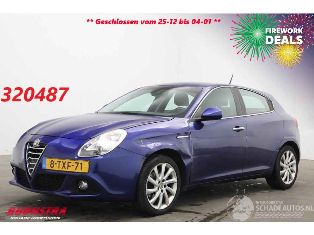 Alfa Romeo Giulietta 1.4 T 170 PK Aut. Distinctive Lusso Navi Clima Cruise PDC AHK