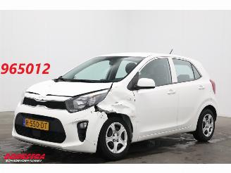 krockskadad bil auto Kia Picanto 1.0 DPi ComfortLine Airco Bluetooth Cruise 2022/8