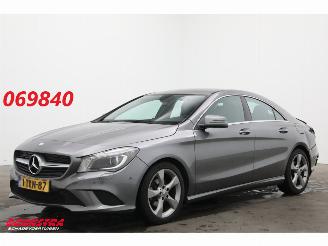 krockskadad bil auto Mercedes Cla-klasse 180 BlueEFF. Ambition Airco Cruise PDC AHK 186.437 km! 2014/3