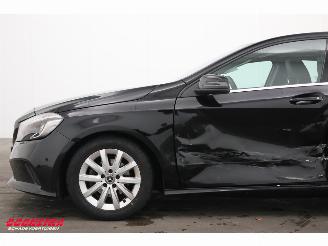 Mercedes A-klasse 180 d Business Solution Navi Airco Cruise SHZ PDC picture 5