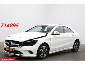 krockskadad bil auto Mercedes Cla-klasse 180 7G-Tronic Airco Cruise 87.223 km! 2018/10