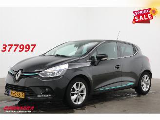 skadebil auto Renault Clio 0.9 TCe Limited Navi Airco Cruise PDC 2019/1