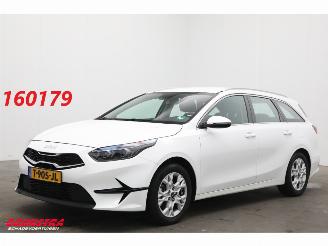 krockskadad bil auto Kia Ceed 1.0 T-GDi DynamicLine LED ACC Navi Clima PDC 2023/7