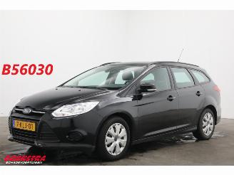 Unfallwagen Ford Focus 1.0 EcoBoost Trend Navi Airco Cruise PDC AHK 150.563 km! 2013/5