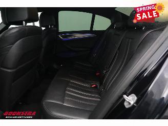 BMW 5-serie 520i M-Sport Pro HUD Memory Leder LED Camera SHZ 93.916 km! picture 18