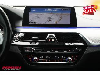 BMW 5-serie 520i M-Sport Pro HUD Memory Leder LED Camera SHZ 93.916 km! picture 16