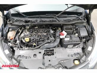 Renault Captur 1.3 TCe Aut. Intens LED Navi Clima Cruise PDC picture 6