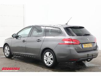 Peugeot 308 SW 1.2 PureTech Active Pano Navi Clima Cruise PDC AHK picture 4