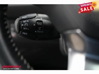 Peugeot 308 SW 1.2 PureTech Active Pano Navi Clima Cruise PDC AHK picture 15