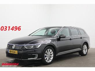 Voiture accidenté Volkswagen Passat Variant 1.4 TSI GTE Highline LED ACC Navi Clima Camera SHZ AHK 2016/12