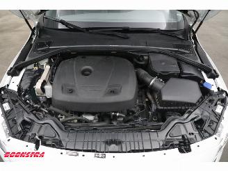 Volvo V-60 2.0 T4 Aut. R-Design Schuifdak Leder Navi Clima Cruise Camera SHZ PDC AHK picture 8