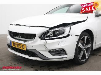 Volvo V-60 2.0 T4 Aut. R-Design Schuifdak Leder Navi Clima Cruise Camera SHZ PDC AHK picture 10