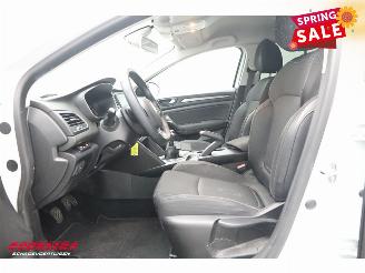 Renault Mégane Estate 1.0 TCe Zen LED Navi Clima Cruise PDC picture 17