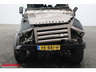 Landrover Defender 2.4 TD HT 110" E 4WD 6-Pers Leder Airco AHK picture 12