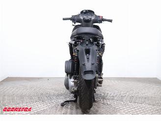 Piaggio Beverly 350 350 Beverly Sport ABS picture 9