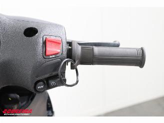 Piaggio Beverly 350 350 Beverly Sport ABS picture 20