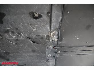 Tesla Model Y Long Range RWD 75 kWh Pano LED ACC Leder Camera SHZ 13.470 km! picture 6