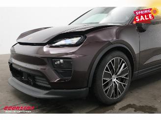 Porsche Macan 4 100 kWh Sport Chrono PDLS+ PASM Pano Bose 360° AHK 2.175 km! picture 11