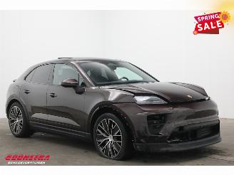 Porsche Macan 4 100 kWh Sport Chrono PDLS+ PASM Pano Bose 360° AHK 2.175 km! picture 2
