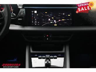 Porsche Macan 4 100 kWh Sport Chrono PDLS+ PASM Pano Bose 360° AHK 2.175 km! picture 15