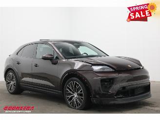 Porsche Macan 4 100 kWh Sport Chrono PDLS+ PASM Pano Bose 360° AHK 2.175 km! picture 2
