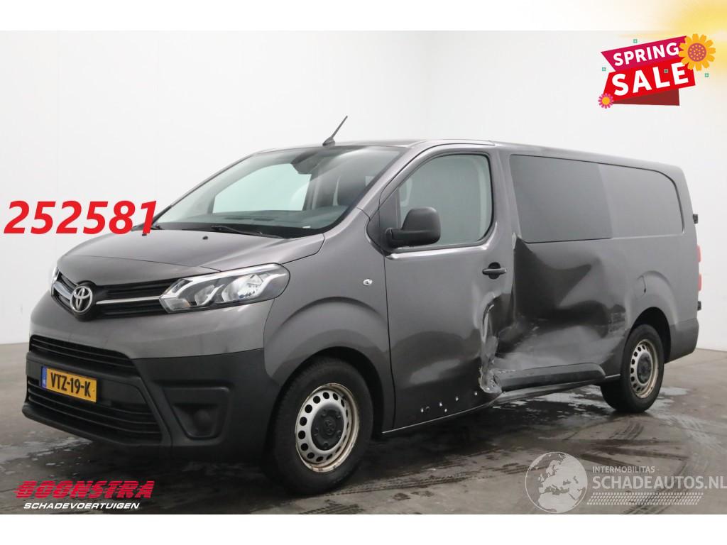 Toyota Proace 2.0 D-4D DoKa DC 6P. Aut. Navi Airco Cruise Apple/Android PDC