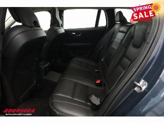 Volvo V-60 T8 Twin Engine AWD Inscription Pano LED ACC H/K Ventilatie LRHZ AHK picture 19