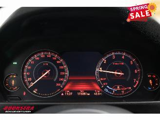 BMW 3-serie Touring 318i M-Sport Pano LED HUD Memory H/K Camera AHK picture 21