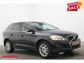 Volvo Xc-60 2.4D Momentum Leder Navi Clima Cruise PDC AHK picture 2