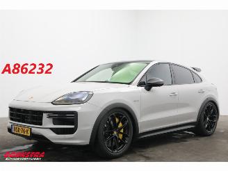 skadebil auto Porsche Cayenne 4.0 Turbo GT E-Hybrid PCCB Sport Chrono PDLS+ HUD Burmester HUD 360° 2024/3