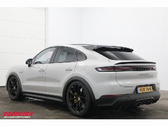 Porsche Cayenne 4.0 Turbo GT E-Hybrid PCCB Sport Chrono PDLS+ HUD Burmester HUD 360° picture 4