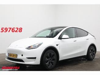 krockskadad bil auto Tesla Model Y Long Range RWD 75 kWh Pano LED ACC Leder Camera SHZ 2025/2