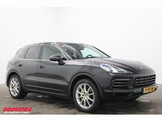 Porsche Cayenne 3.0 E-Hybrid Sport Chrono Pano LED Memory 360° Bose AHK picture 2