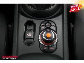 Mini Clubman 1.5 Cooper Business Edition Navi Clima Cruise PDC picture 25