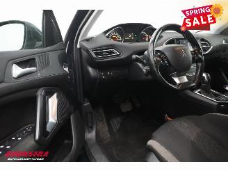 Peugeot 308 SW 1.2 PureTech Aut. Style Navi Clima Cruise PDC AHK picture 12