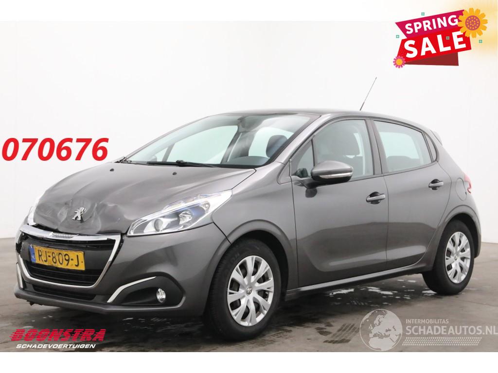 Peugeot 208 1.2 PureTech Blue Lion 5-DRS Navi Airco Cruise PDC 41.267 km!