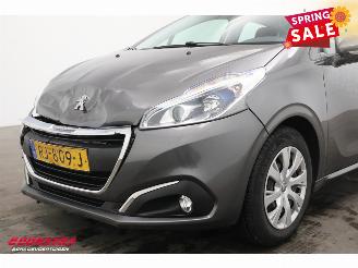 Peugeot 208 1.2 PureTech Blue Lion 5-DRS Navi Airco Cruise PDC 41.267 km! picture 11