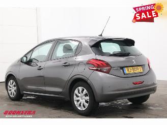 Peugeot 208 1.2 PureTech Blue Lion 5-DRS Navi Airco Cruise PDC 41.267 km! picture 4