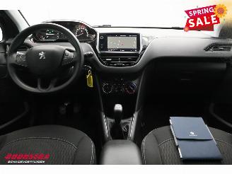 Peugeot 208 1.2 PureTech Blue Lion 5-DRS Navi Airco Cruise PDC 41.267 km! picture 14