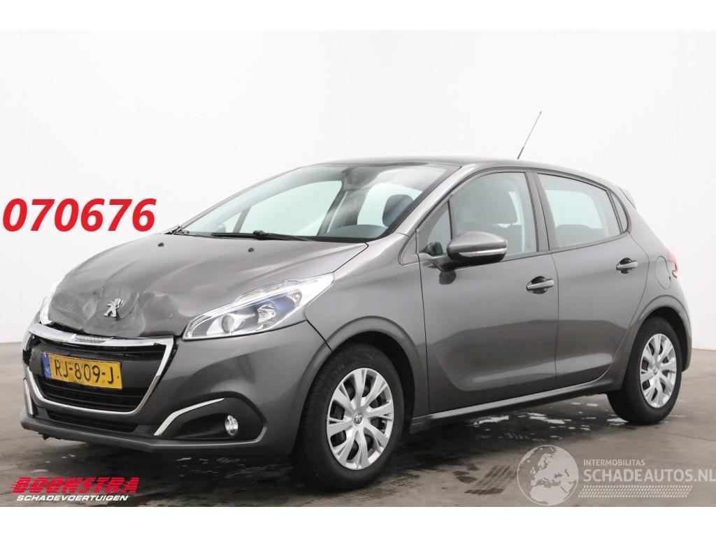 Peugeot 208 1.2 PureTech Blue Lion 5-DRS Navi Airco Cruise PDC 41.267 km!